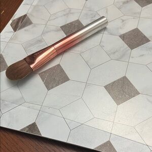 Sephora Dual-Tone Makeup Brush with Rose Gold and Silver Handle